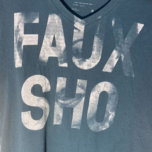 Guess Men's Faux Sho Print Short Sleeve Shirt Size 36 - Picture 6 of 8